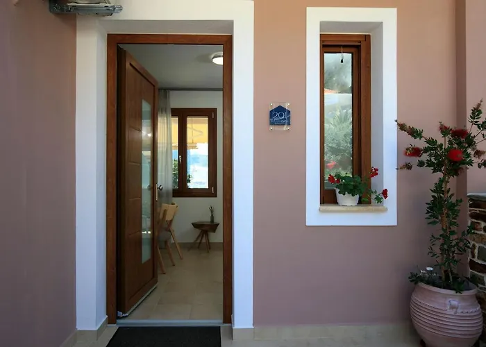 Kastrinos Maisonettes Ξενοδοχείο με διαμερίσματα 4*