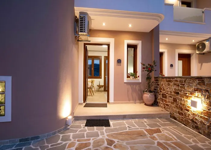 Kastrinos Maisonettes Ξενοδοχείο με διαμερίσματα 4*
