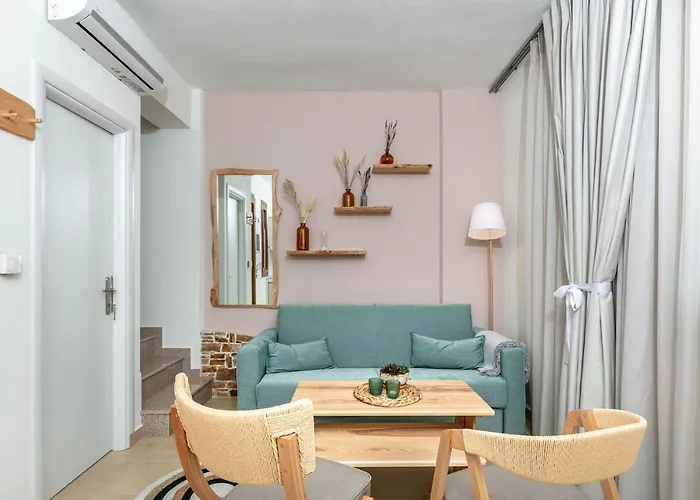 Kastrinos Maisonettes Ξενοδοχείο με διαμερίσματα 4*