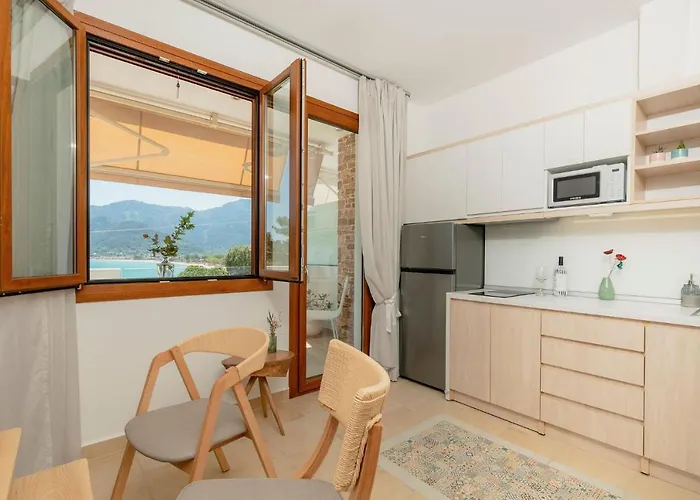 Kastrinos Maisonettes 4* Σκάλα Ποταμιάς