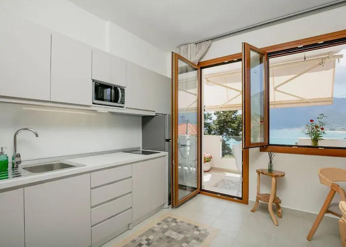 Ξενοδοχείο με διαμερίσματα Kastrinos Maisonettes Σκάλα Ποταμιάς