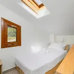 Kastrinos Maisonettes Apartmanhotel 4*