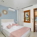 Apartmanhotel Kastrinos Maisonettes 4*