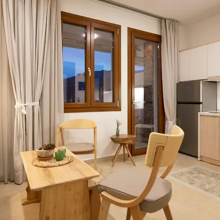 Kastrinos Maisonettes 4*
