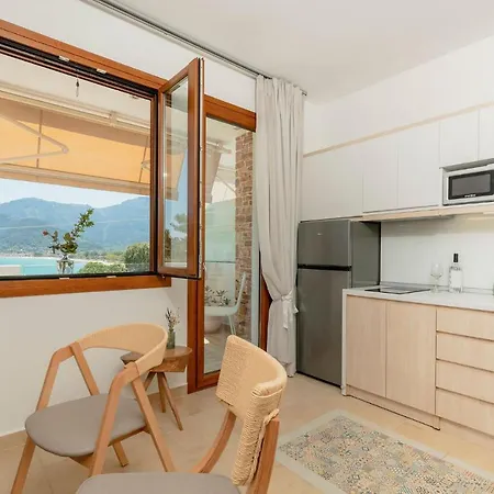Kastrinos Maisonettes 4* スカラ・ポタミアス